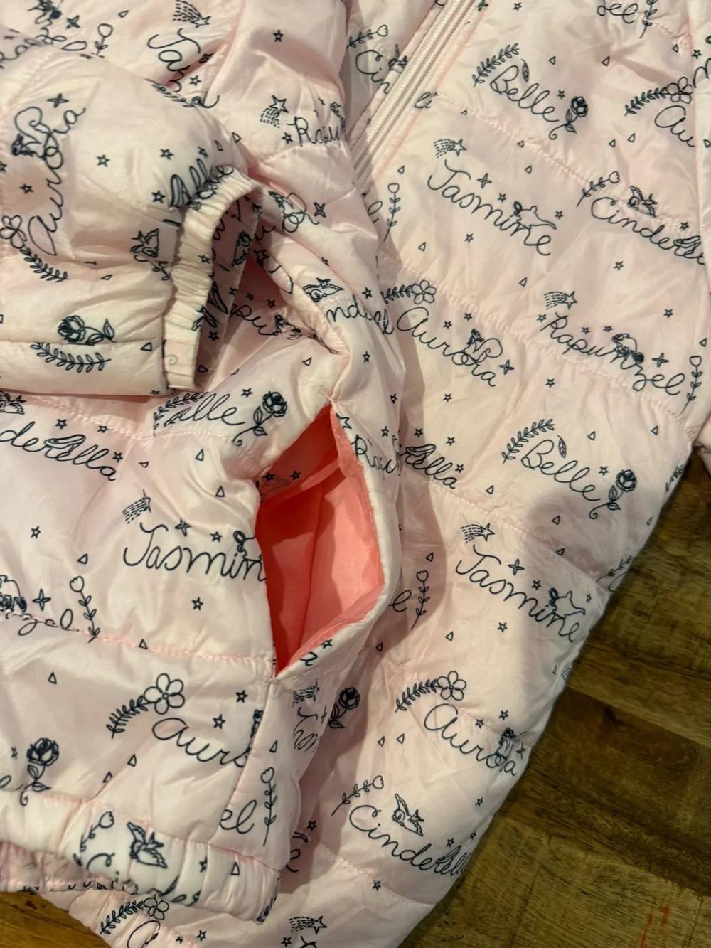 Disney Princess Light Pink Full Zip Quilted  Puffer Jacket Size 7/8